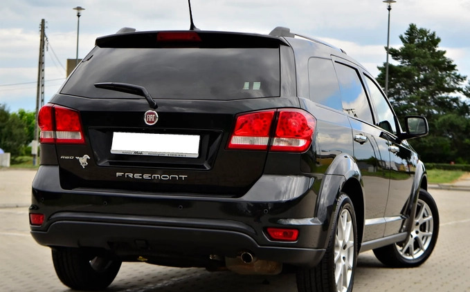 Fiat Freemont cena 45900 przebieg: 230000, rok produkcji 2015 z Starogard Gdański małe 466